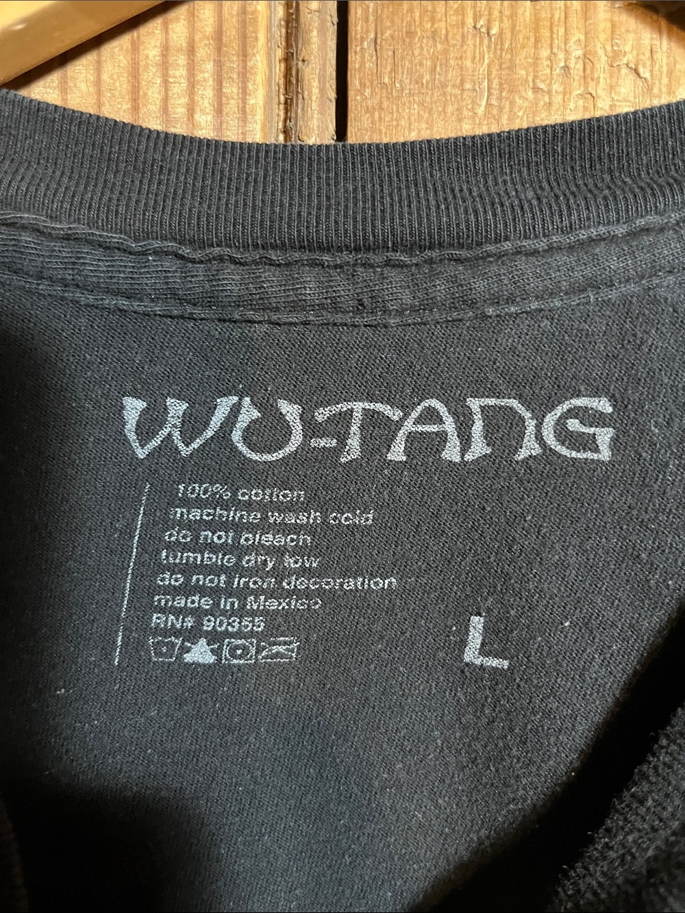 Wu-Tang Clan Black T-Shirt with Yellow Graphic - Picture 4 of 6